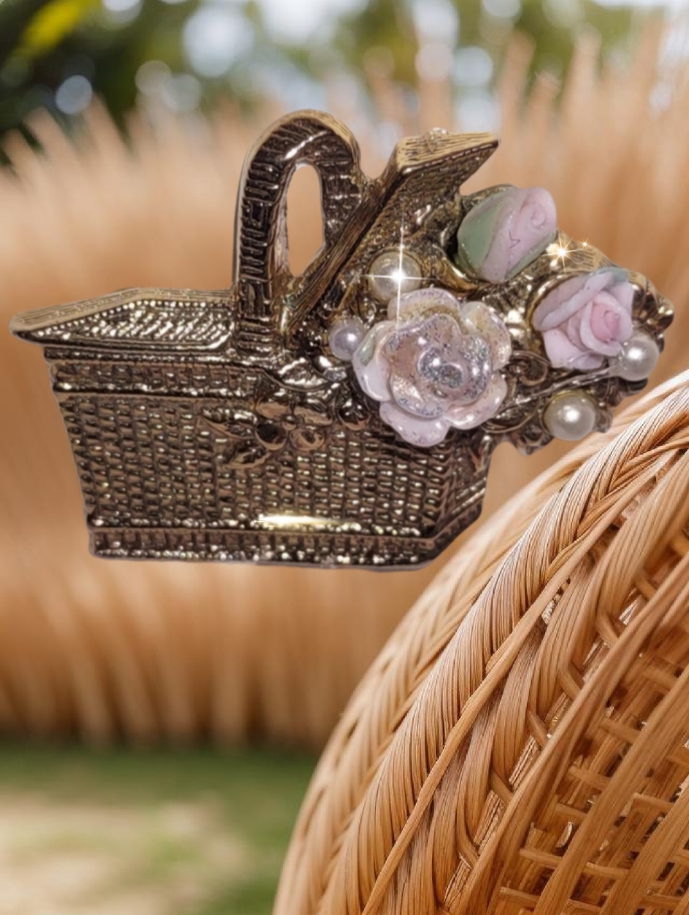 1928 Vintage Inspired Gold Basket of Flowers Brooch - Picture 6 of 12